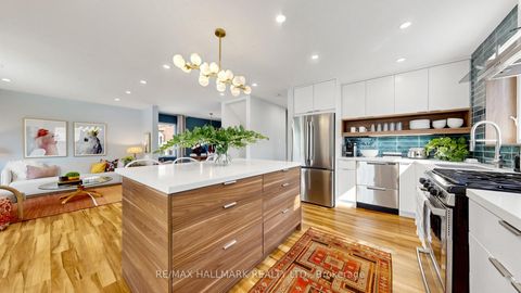 Photo 8 at 9 Squires Avenue, Parkview, Toronto