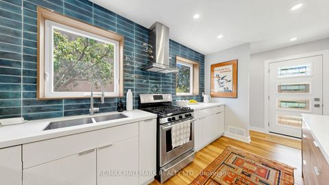 Photo 9 at 9 Squires Avenue, Parkview, Toronto