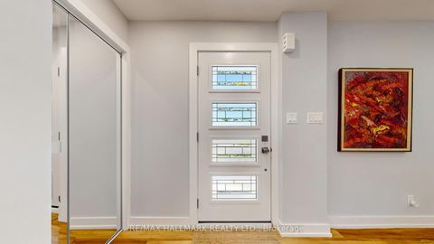 Photo 11 at 9 Squires Avenue, Parkview, Toronto