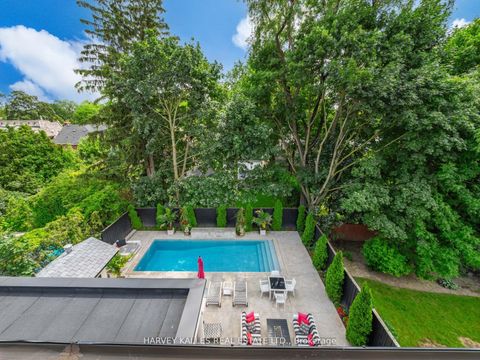 Photo 13 at 327 Cortleigh Boulevard, Nortown, Toronto