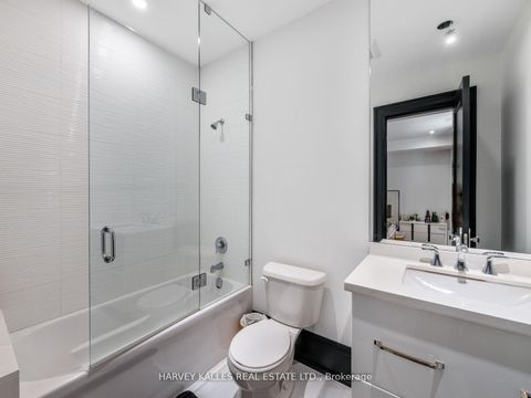 Photo 18 at 327 Cortleigh Boulevard, Nortown, Toronto