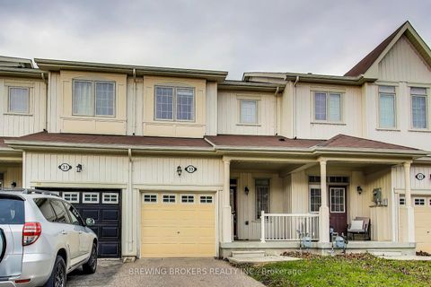 Photo 1 at 33 Pearcey Crescent, West Bayfield, Barrie