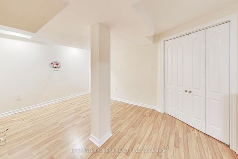 Photo 27 at 33 Pearcey Crescent, West Bayfield, Barrie