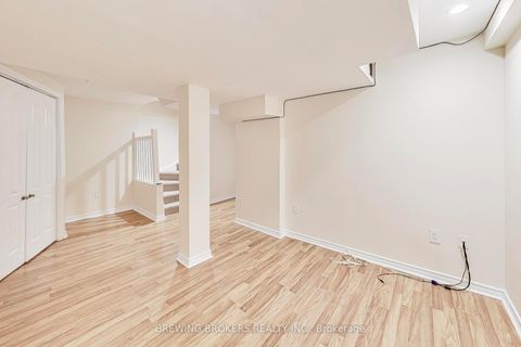 Photo 29 at 33 Pearcey Crescent, West Bayfield, Barrie