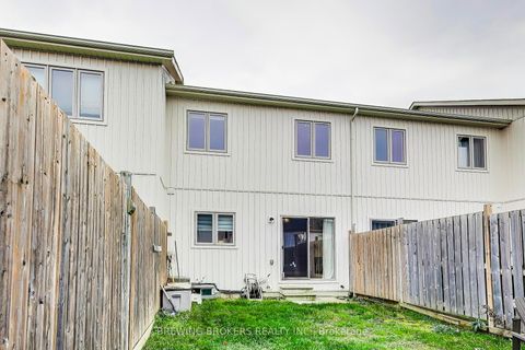 Photo 34 at 33 Pearcey Crescent, West Bayfield, Barrie