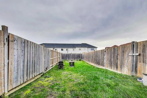 Photo 36 at 33 Pearcey Crescent, West Bayfield, Barrie