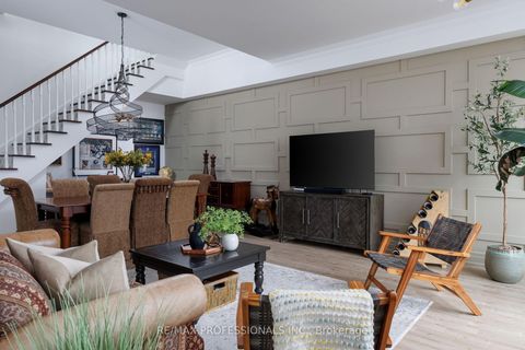 Photo 9 at PH3 - 9 Burnhamthorpe Crescent, City Centre West, Toronto