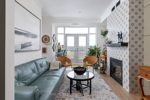 Photo 15 at PH3 - 9 Burnhamthorpe Crescent, City Centre West, Toronto