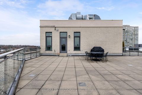 Photo 27 at PH3 - 9 Burnhamthorpe Crescent, City Centre West, Toronto