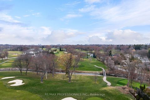 Photo 33 at PH3 - 9 Burnhamthorpe Crescent, City Centre West, Toronto