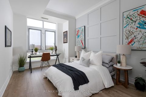 Photo 39 at PH3 - 9 Burnhamthorpe Crescent, City Centre West, Toronto