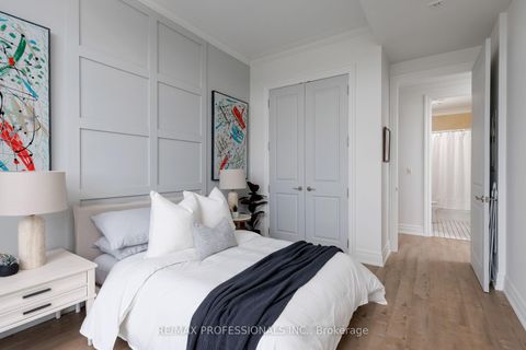 Photo 42 at PH3 - 9 Burnhamthorpe Crescent, City Centre West, Toronto