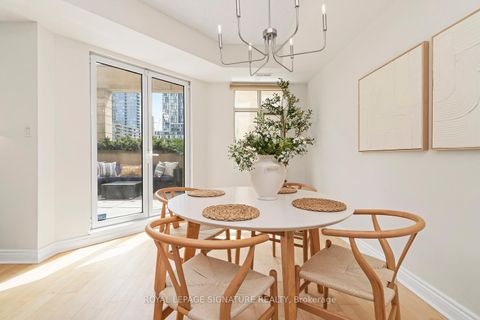 Photo 13 at 207 - 550 Front Street W, Waterfront Communities C1, Toronto
