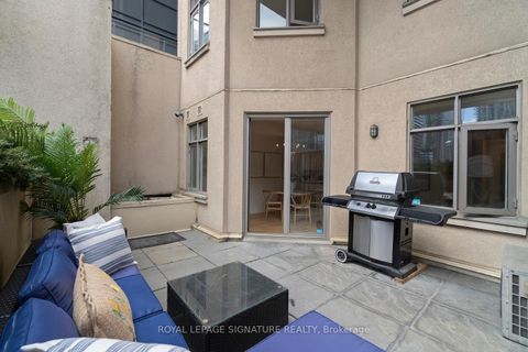Photo 16 at 207 - 550 Front Street W, Waterfront Communities C1, Toronto