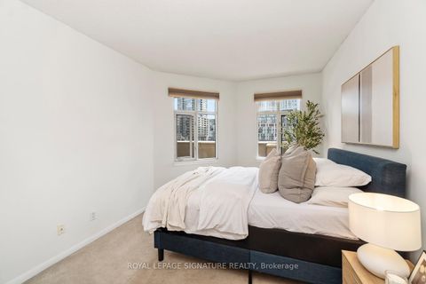Photo 22 at 207 - 550 Front Street W, Waterfront Communities C1, Toronto