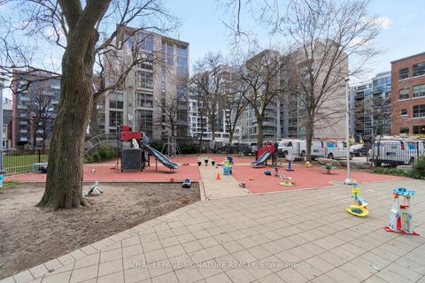 Photo 41 at 207 - 550 Front Street W, Waterfront Communities C1, Toronto