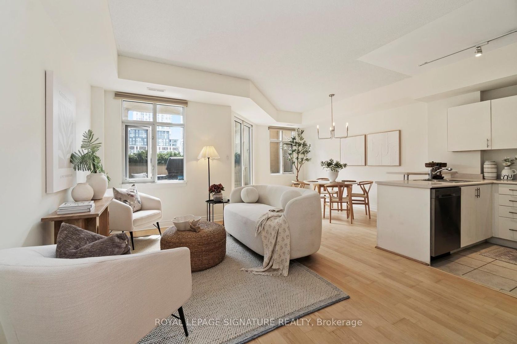 207 - 550 Front Street W, Waterfront Communities C1, Toronto 