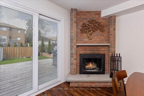 Photo 12 at 20 Sunbird Boulevard, Keswick North, Georgina