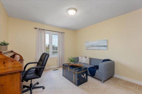 Photo 21 at 20 Sunbird Boulevard, Keswick North, Georgina