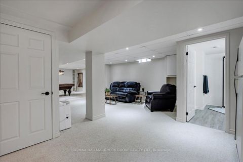 Photo 23 at 20 Sunbird Boulevard, Keswick North, Georgina