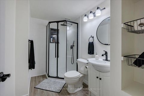 Photo 24 at 20 Sunbird Boulevard, Keswick North, Georgina