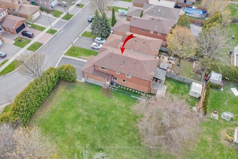 Photo 33 at 20 Sunbird Boulevard, Keswick North, Georgina