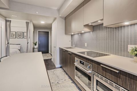 Photo 8 at 412 - 4208 Dundas Street W, Humber Valley, Toronto
