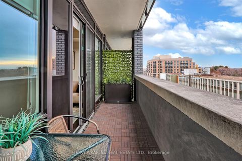 Photo 27 at 412 - 4208 Dundas Street W, Humber Valley, Toronto