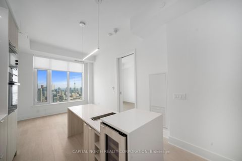Photo 15 at 5908 - 11 Yorkville Avenue, Annex, Toronto