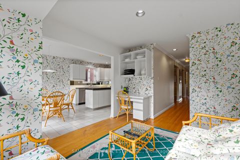 Photo 13 at 690 Oriole Parkway, Eglinton, Toronto