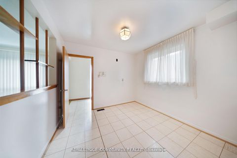 Photo 14 at 50 Felan Crescent, Beaumonde Heights, Toronto
