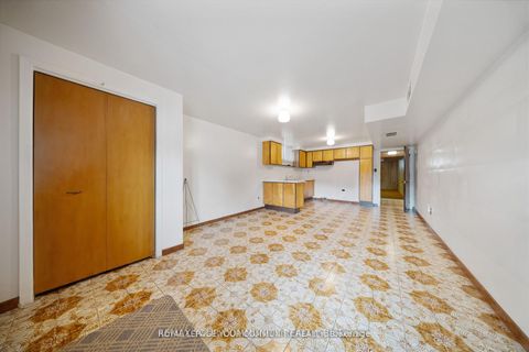 Photo 37 at 50 Felan Crescent, Beaumonde Heights, Toronto