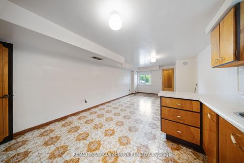 Photo 40 at 50 Felan Crescent, Beaumonde Heights, Toronto