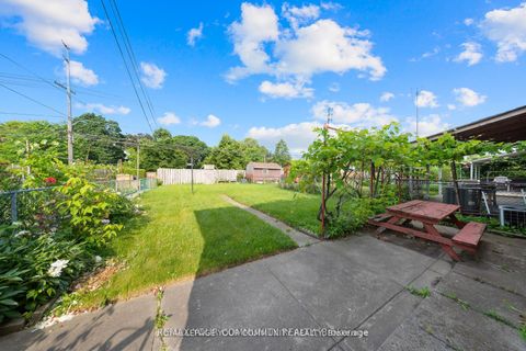 Photo 45 at 50 Felan Crescent, Beaumonde Heights, Toronto