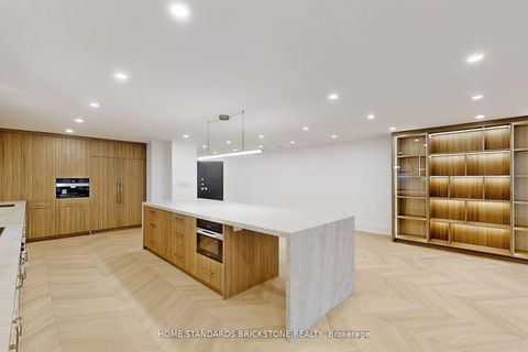 Photo 9 at 1009 - 110 Bloor Street W, Annex, Toronto