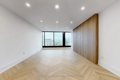Photo 16 at 1009 - 110 Bloor Street W, Annex, Toronto
