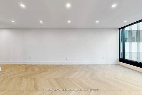 Photo 18 at 1009 - 110 Bloor Street W, Annex, Toronto