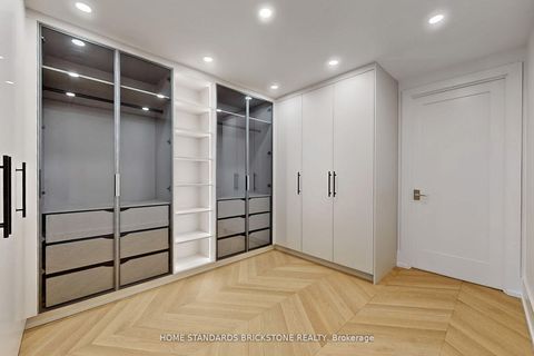 Photo 19 at 1009 - 110 Bloor Street W, Annex, Toronto