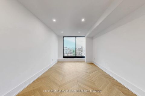 Photo 25 at 1009 - 110 Bloor Street W, Annex, Toronto