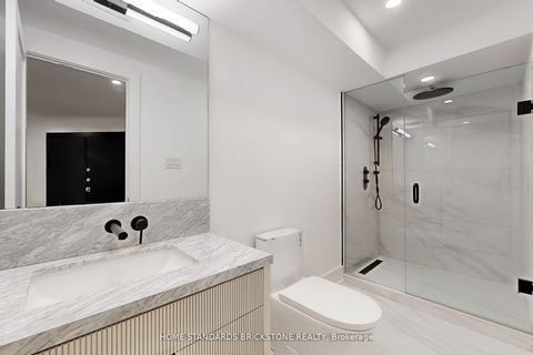 Photo 28 at 1009 - 110 Bloor Street W, Annex, Toronto