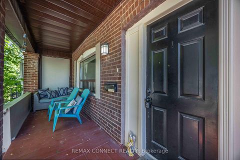 Photo 1 at 261 Cedarvale Avenue, Lumsden, Toronto