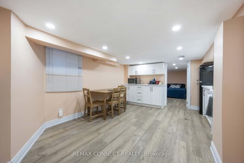 Photo 9 at 261 Cedarvale Avenue, Lumsden, Toronto