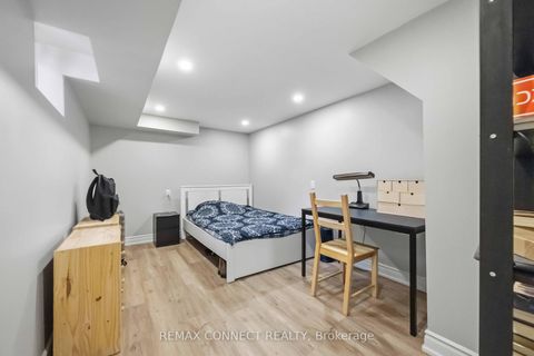 Photo 17 at 261 Cedarvale Avenue, Lumsden, Toronto