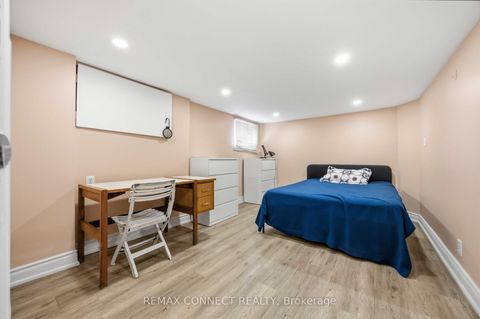 Photo 20 at 261 Cedarvale Avenue, Lumsden, Toronto
