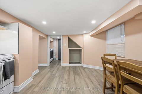 Photo 21 at 261 Cedarvale Avenue, Lumsden, Toronto