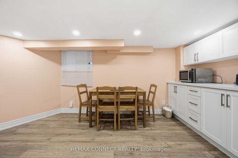Photo 23 at 261 Cedarvale Avenue, Lumsden, Toronto