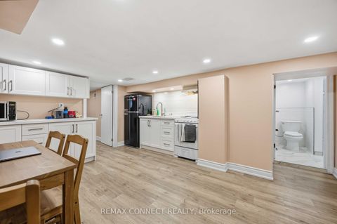 Photo 26 at 261 Cedarvale Avenue, Lumsden, Toronto