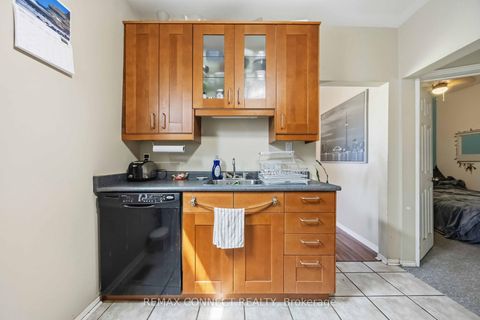 Photo 34 at 261 Cedarvale Avenue, Lumsden, Toronto