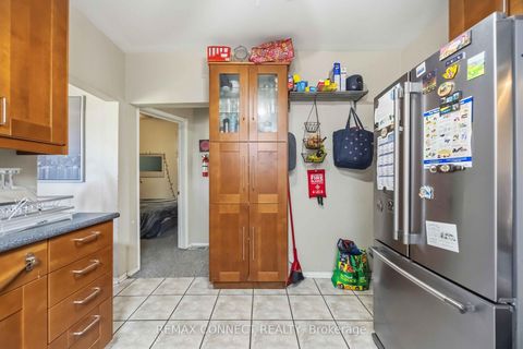 Photo 35 at 261 Cedarvale Avenue, Lumsden, Toronto