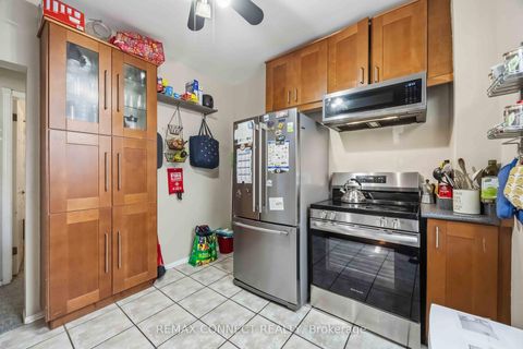 Photo 36 at 261 Cedarvale Avenue, Lumsden, Toronto